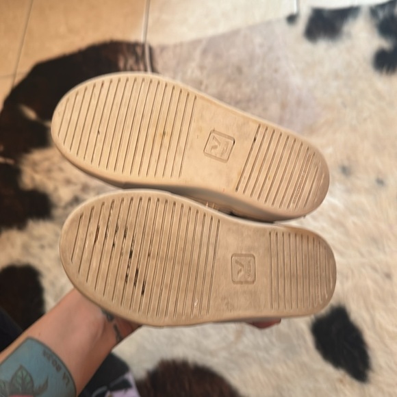 Veja V-10 - Multico Swan White - Picture 6 of 8